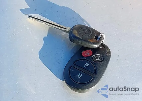 2008 Toyota Sequoia Limited 5.7L V8 from USA, damaged, VIN 5TDBY68A18S017660